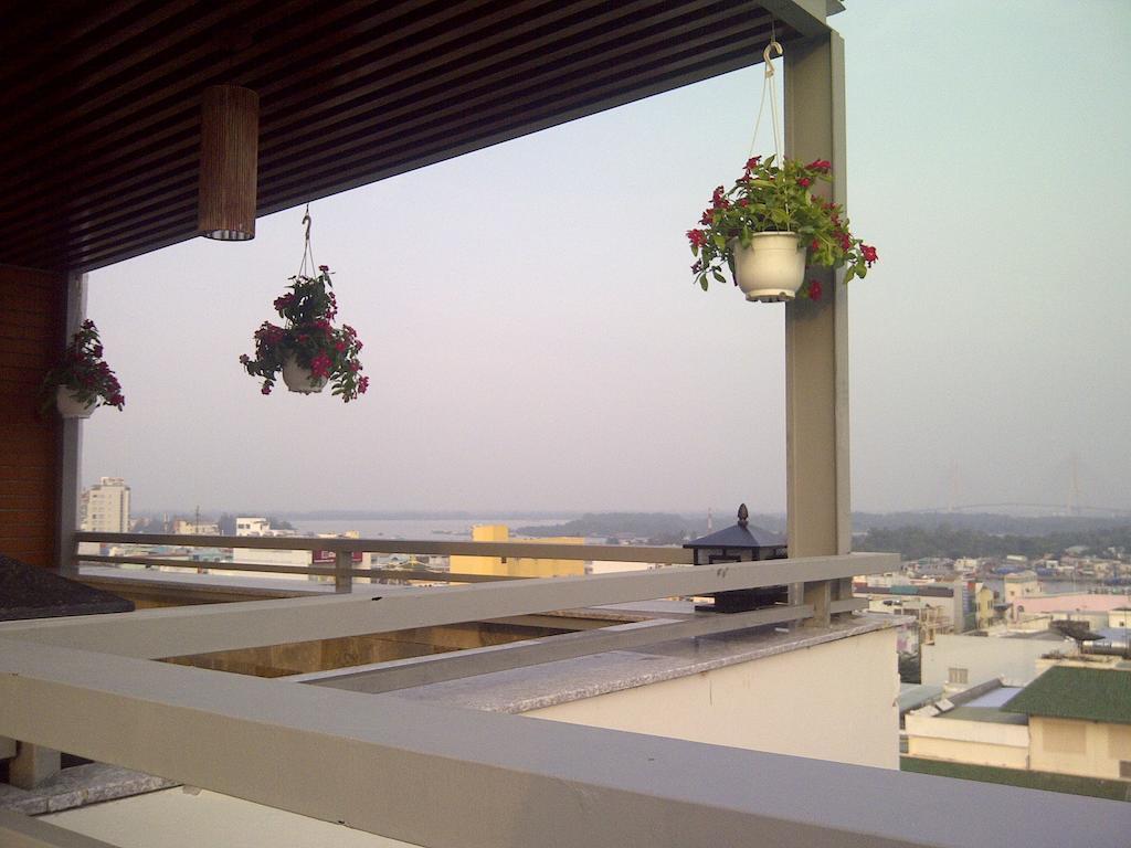 Anh Dao Mekong Hotel Can Tho Exterior photo
