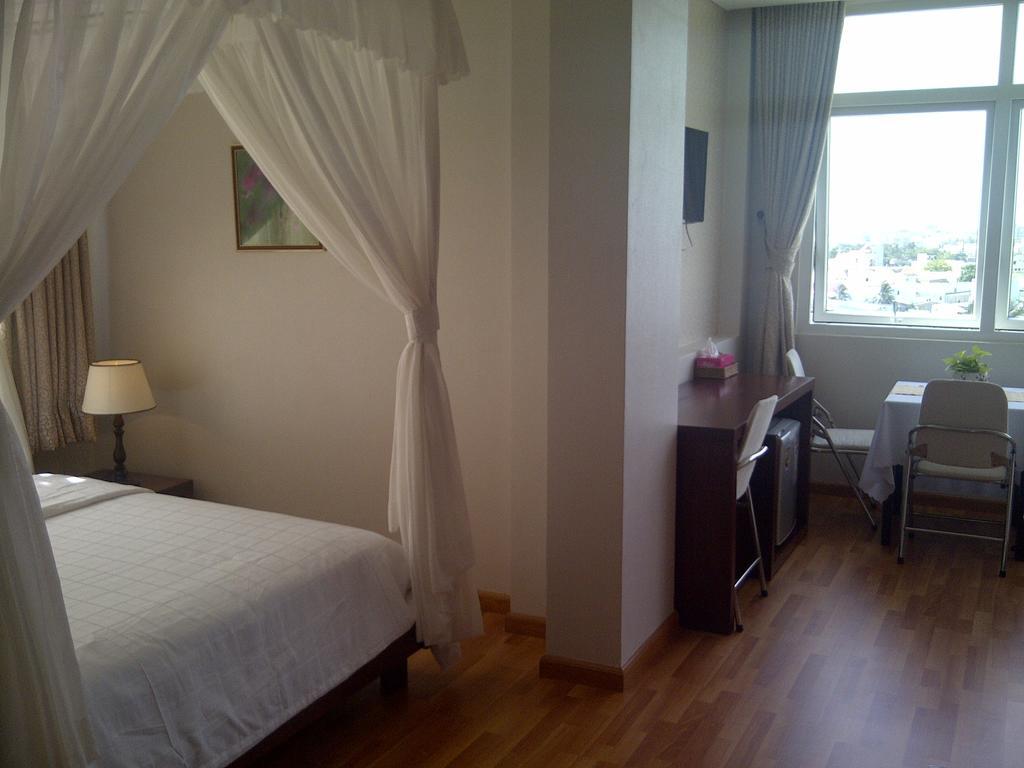 Anh Dao Mekong Hotel Can Tho Exterior photo