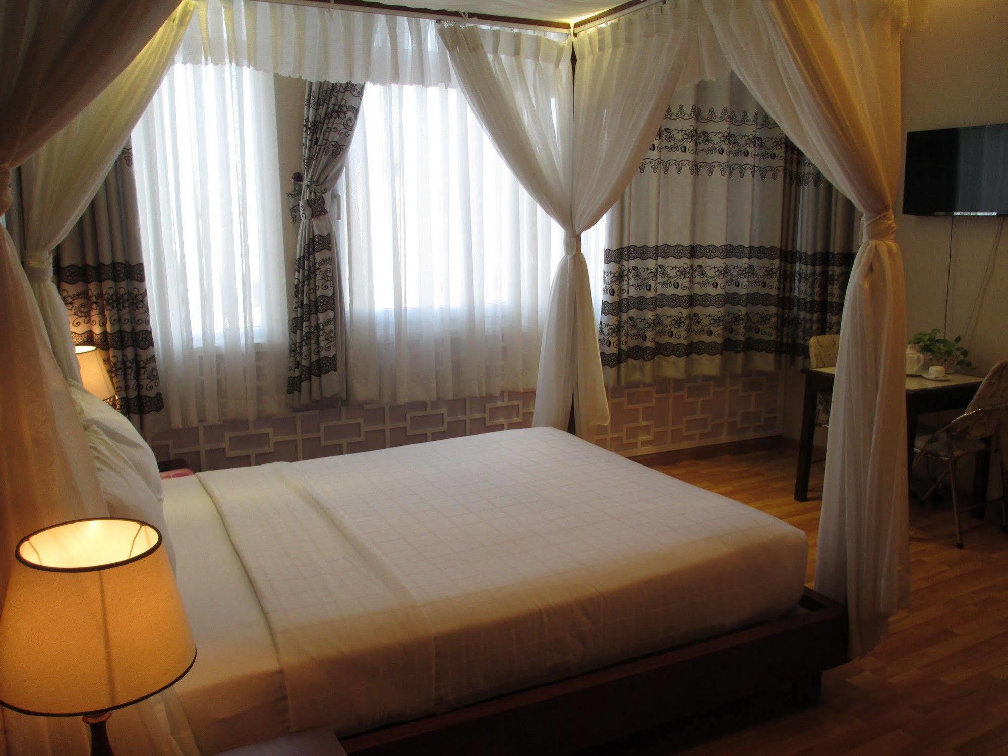 Anh Dao Mekong Hotel Can Tho Exterior photo