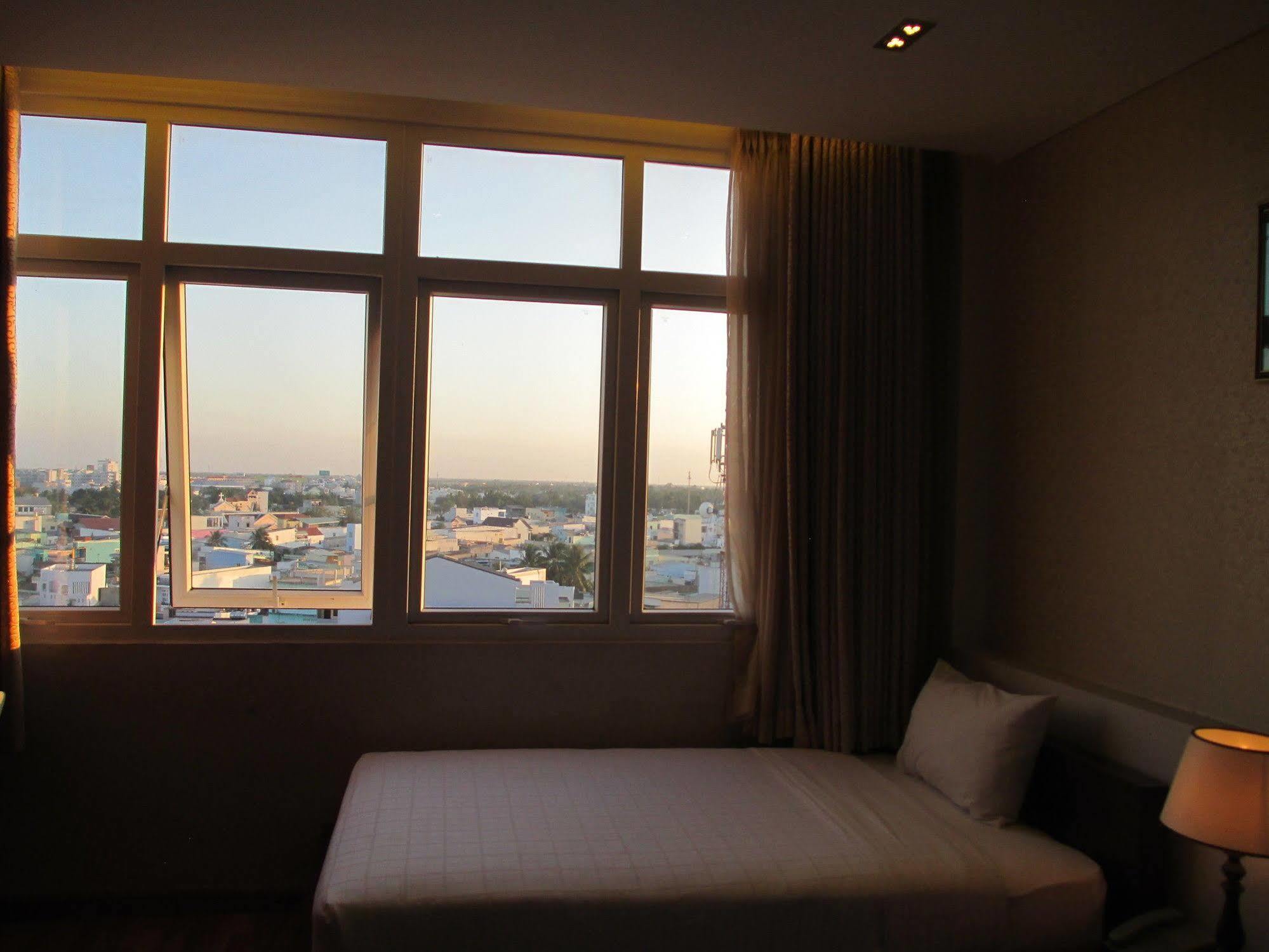 Anh Dao Mekong Hotel Can Tho Exterior photo
