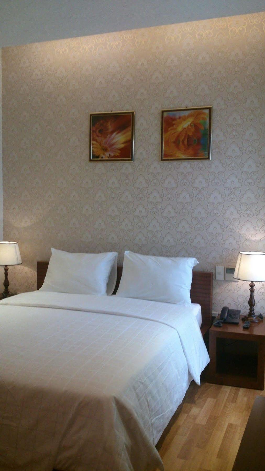 Anh Dao Mekong Hotel Can Tho Exterior photo