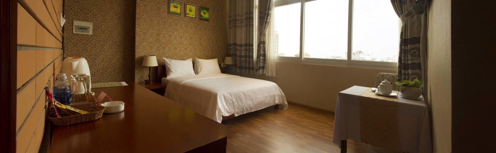 Anh Dao Mekong Hotel Can Tho Exterior photo