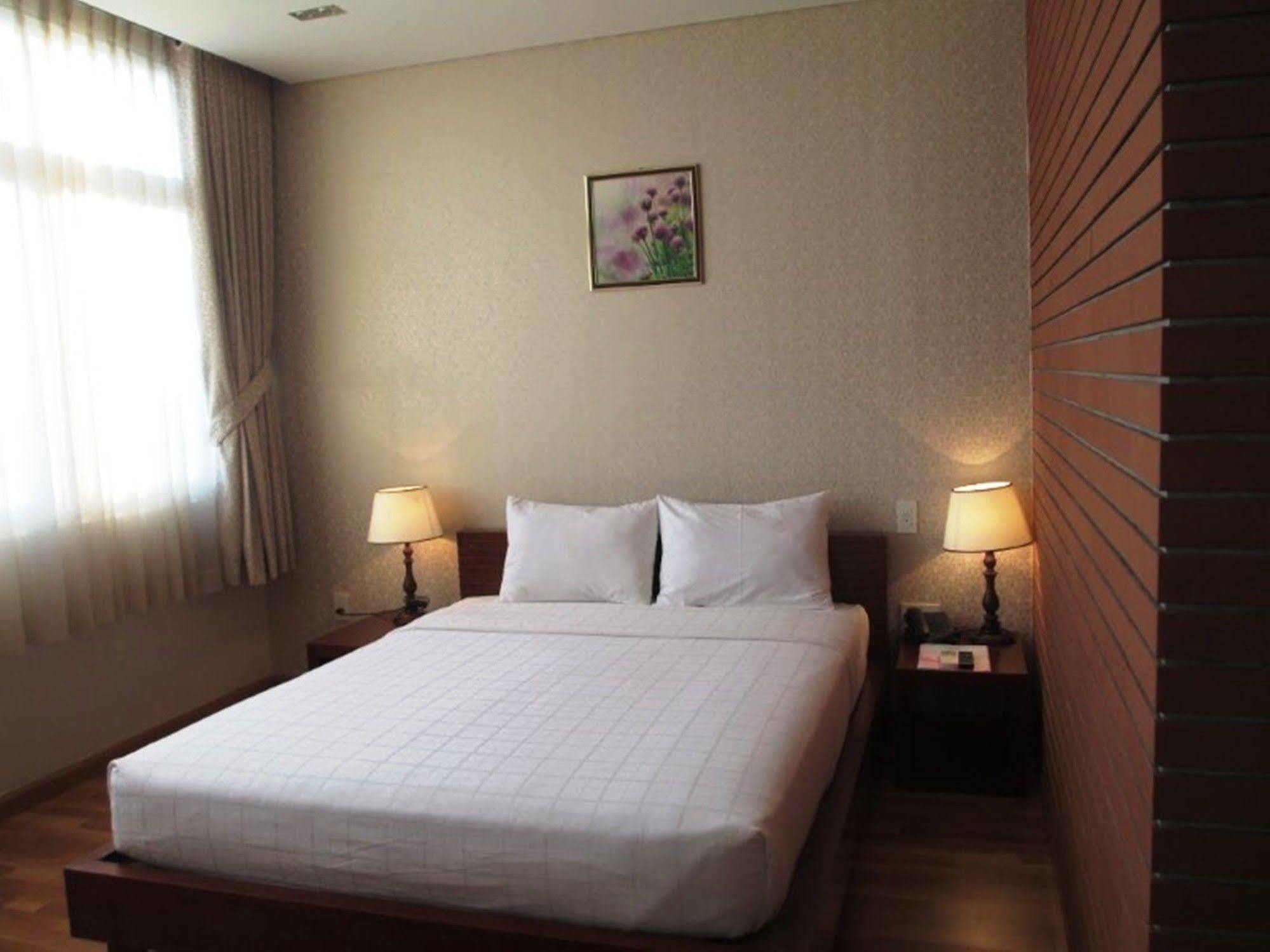 Anh Dao Mekong Hotel Can Tho Exterior photo